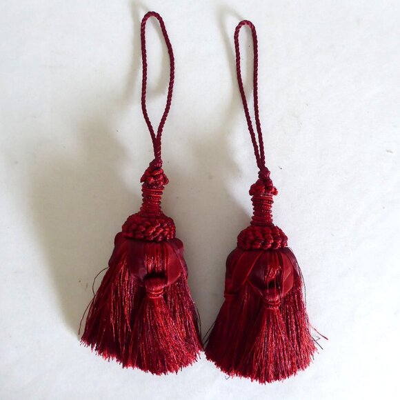 NEW 5” DECORATIVE ACCENT RED BURGUNDY BEADED CORD RIBBON TASSEL SET - Picture 1 of 7